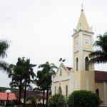 Cemitério Municipal de Uru
