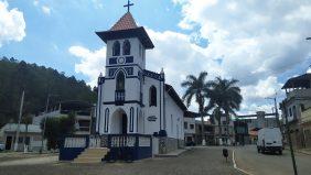 Floricultura Cemitério Municipal de Alvinópolis – MG