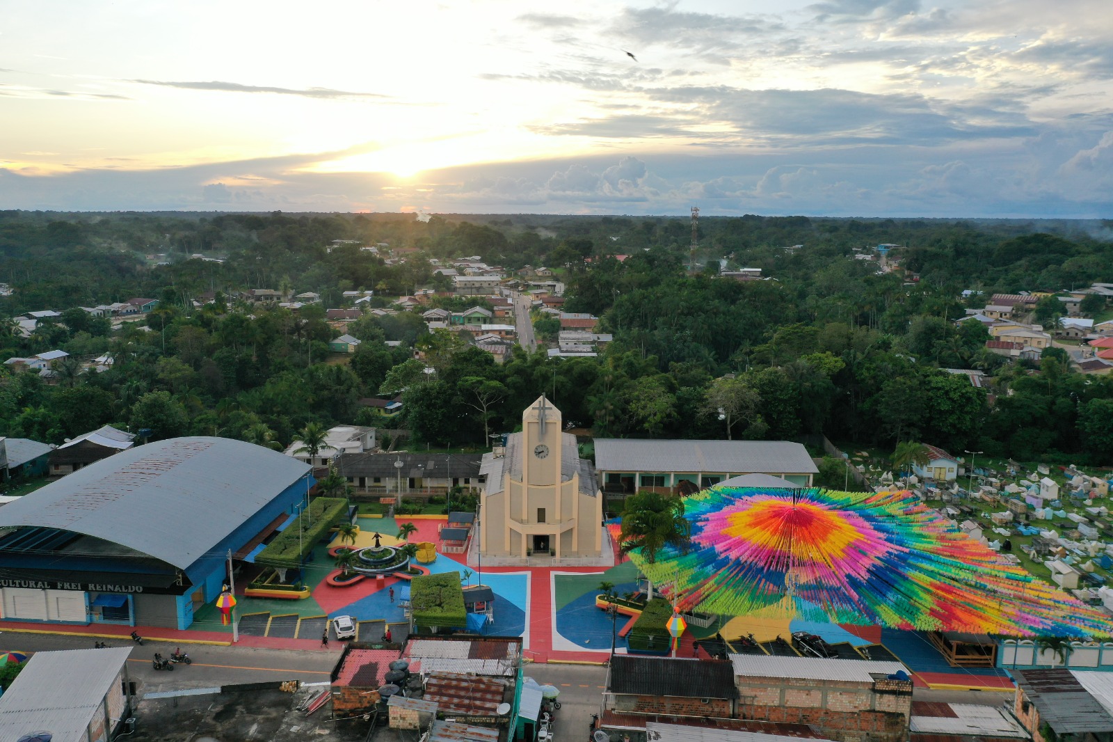 Floricultura Cemitério Municipal de Santo Antônio do Içá