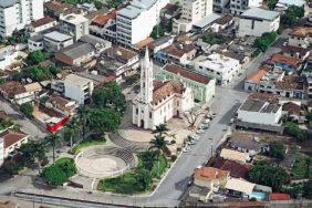 Floricultura Cemitério Municipal de Carmo do Cajuru