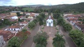 Floricultura Cemitério Municipal de Couto de Magalhães de Minas